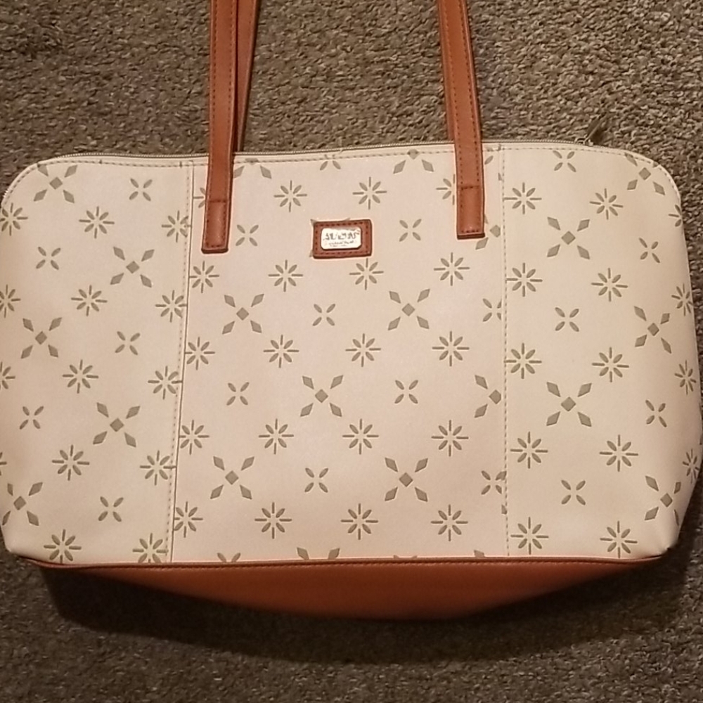 Avon purse